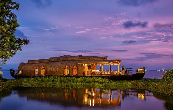 Best Selling Kerala Houseboat & Jungle Safari